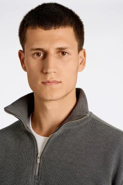 Half-zip
