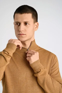 Half-zip