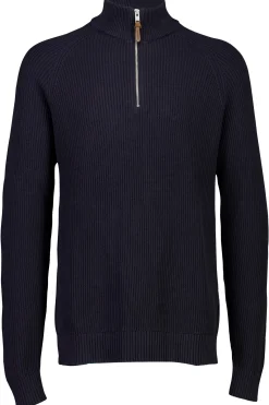 Half-zip