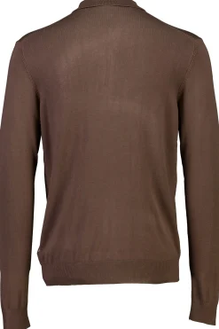 Half-zip