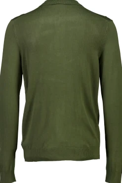 Half-zip