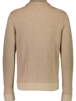Half-zip