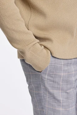 Half-zip