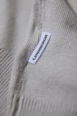 Half-zip
