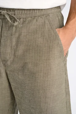 Linneshorts