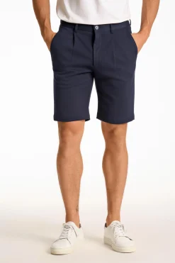 Performance shorts