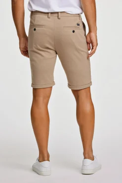 Performance shorts