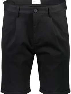 Performance shorts