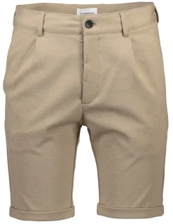 Performance shorts