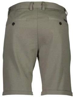 Performance shorts